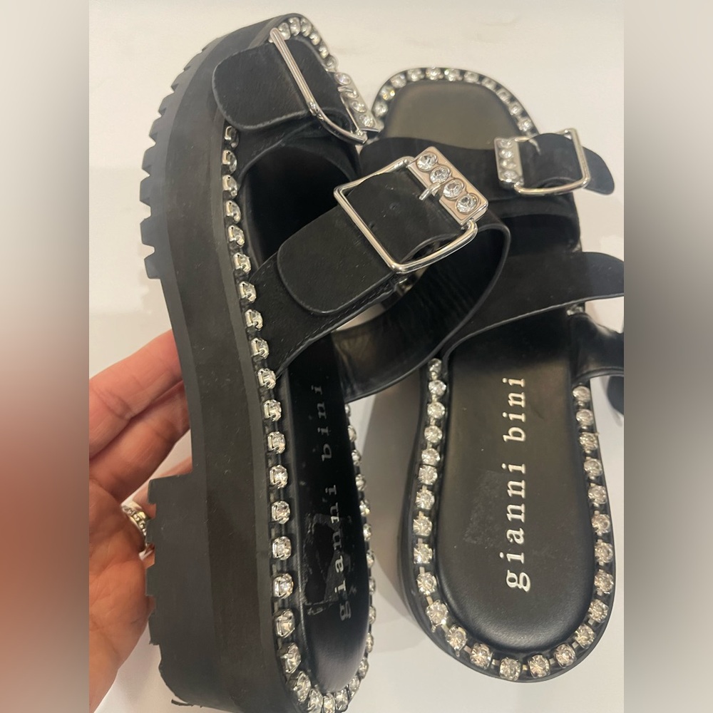 GIANNI BINI Stylish Black Sandals with Rhinestone Accents - Picture 5 of 13